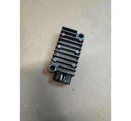 Srovės lygintuvas Yamaha MT125