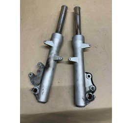 Priekiniai amortizatoriai...