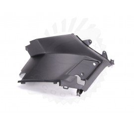 Plastikas po sėdynė kairė...