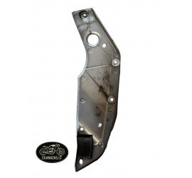 Kairės pusės rėmo plastikas...